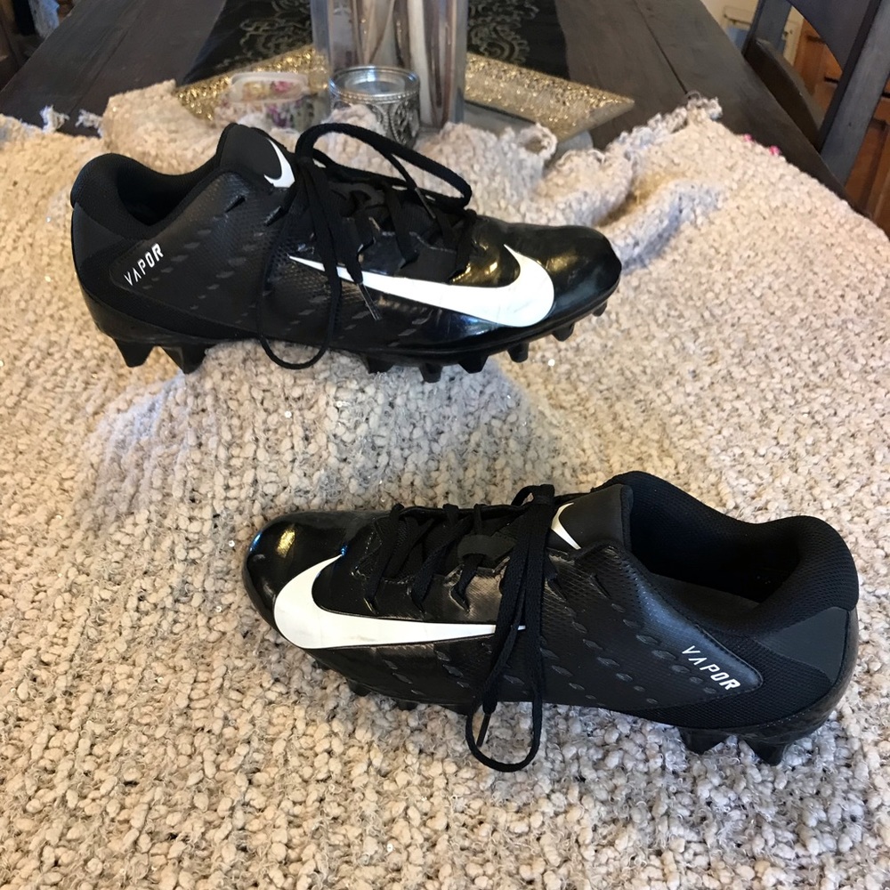 MENS “ NIKE “  SPORTS SHOES